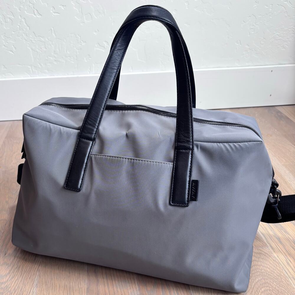 Away Everywhere Weekender Duffle Bag Luggage Gray Nylon Black Leather - Picture 2 of 15